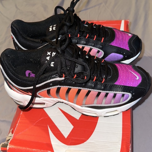 AirMax tailwind - Picture 2 of 5